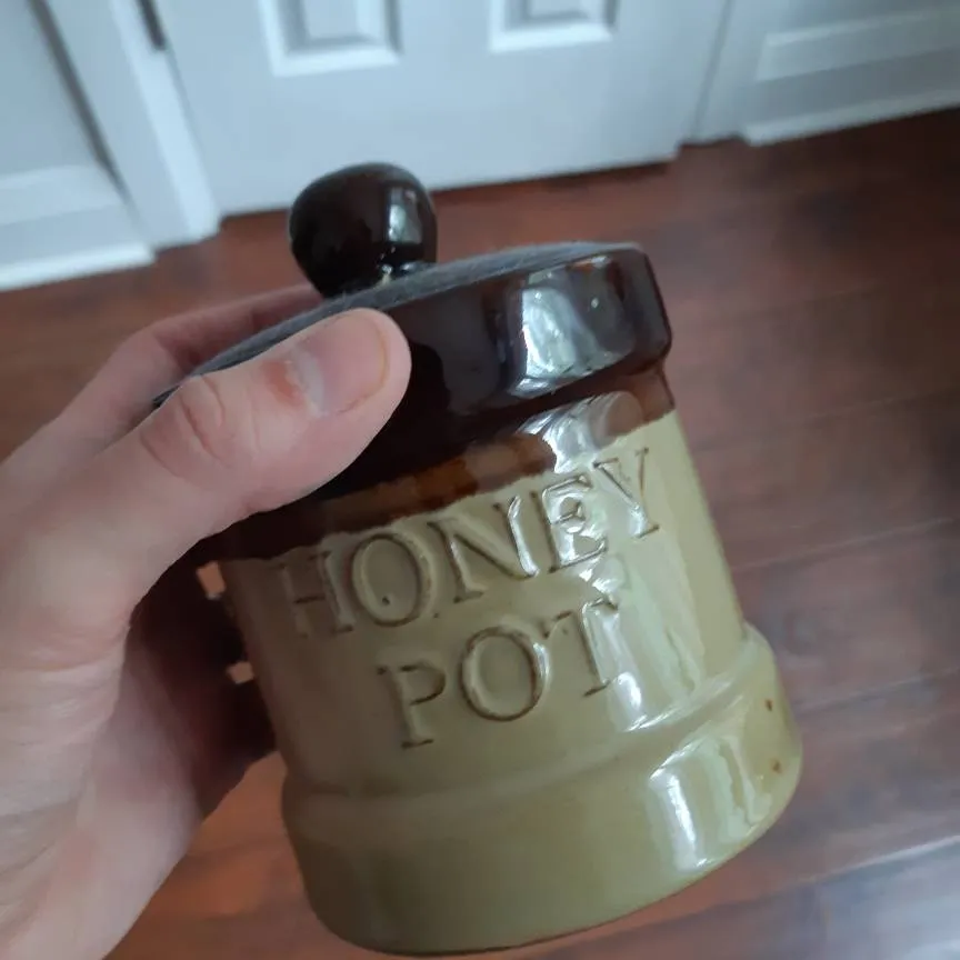 Honey Pot photo 1