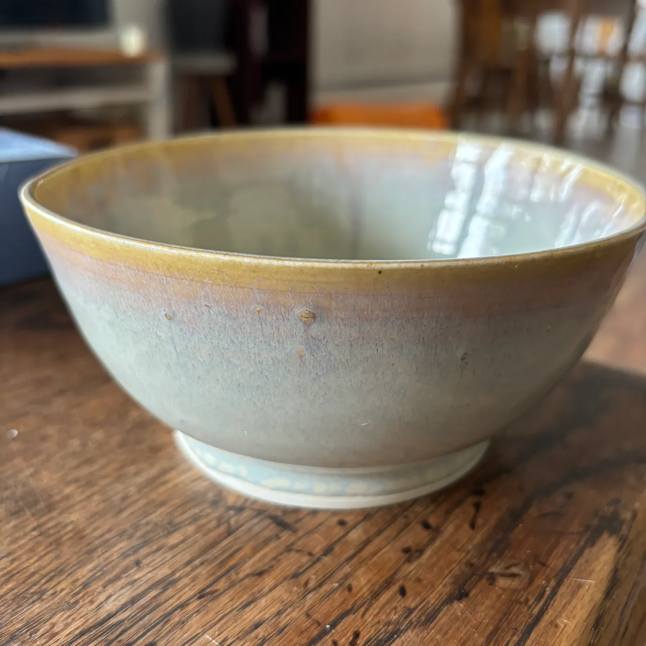 Handmade pottery medium-sized bowl photo 1