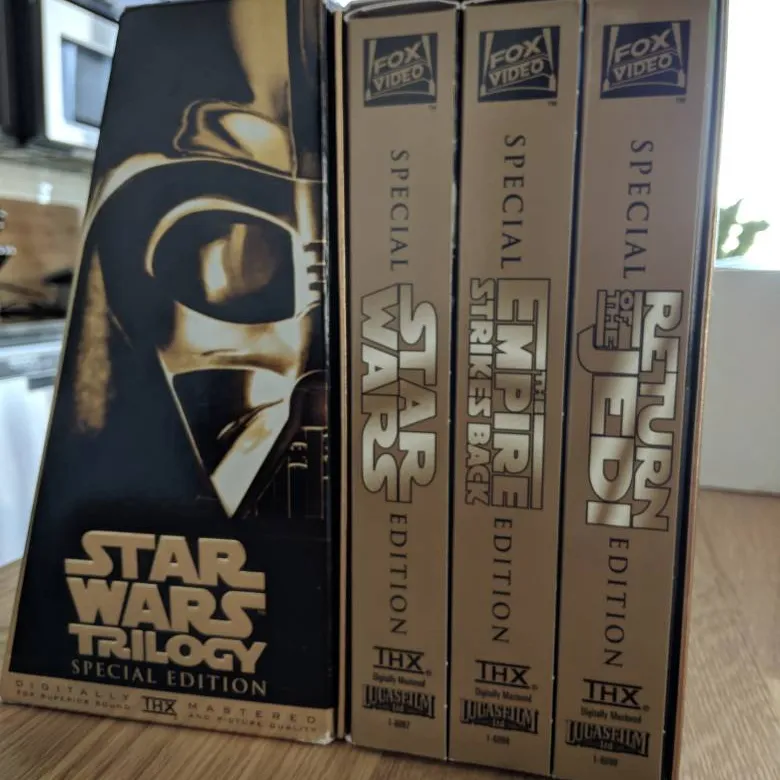 Star Wars Trilogy VHS Box Set photo 1