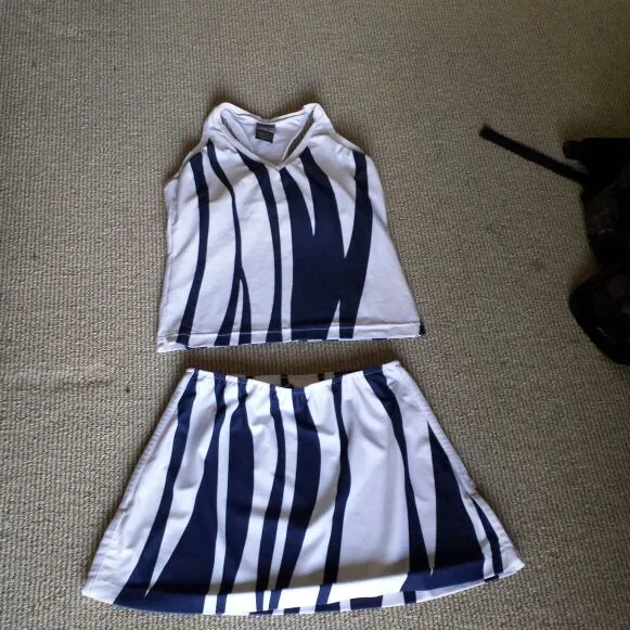 Nike Tennis Skirt And Tank Size Medium photo 1