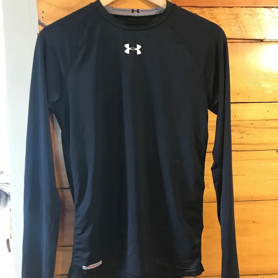 Under Armour Compression top photo 1