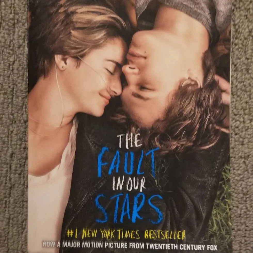 The Fault In Our Stars Book photo 1