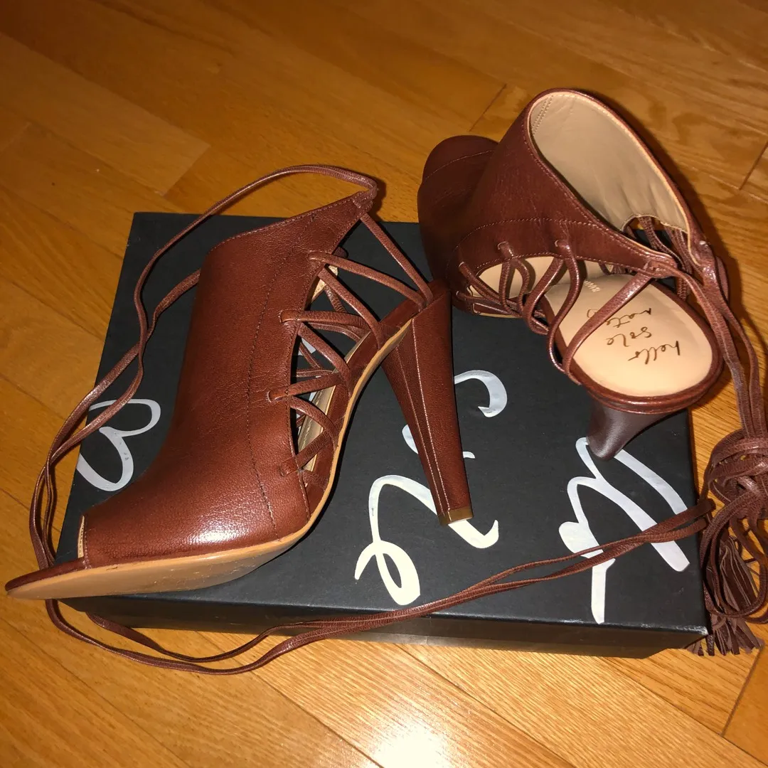 Booties From Banana Republic photo 3