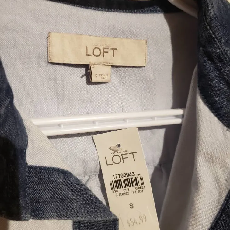 Loft (Ann Taylor) Chambray Shirt - Size S BNWT photo 5
