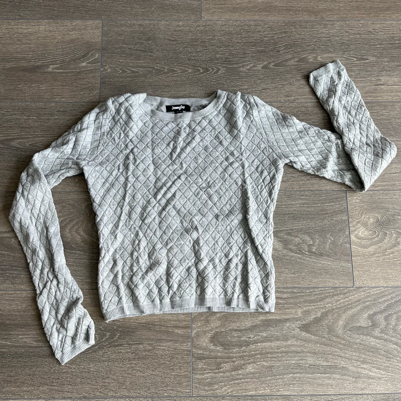 Grey sweater photo 1