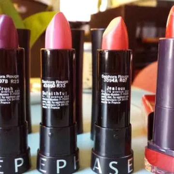 Lipsticks photo 1