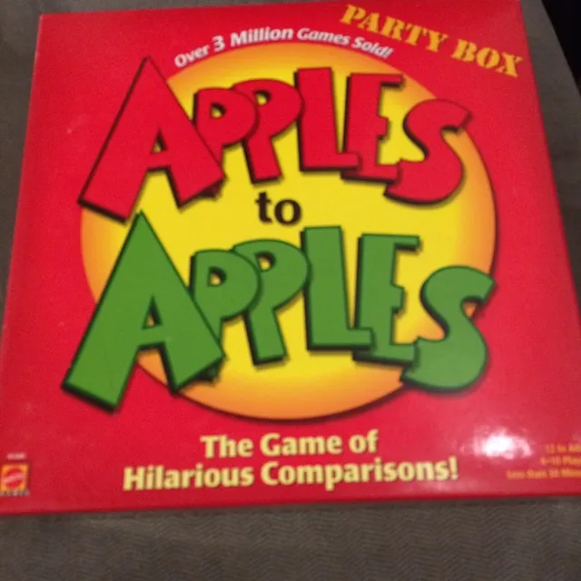 Apples To Apples Board game photo 1