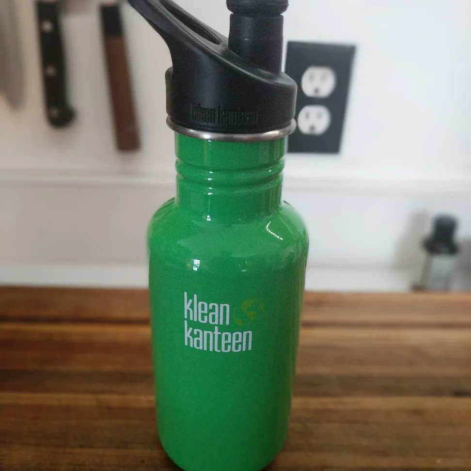 Klean Kanteen Water Bottle photo 1
