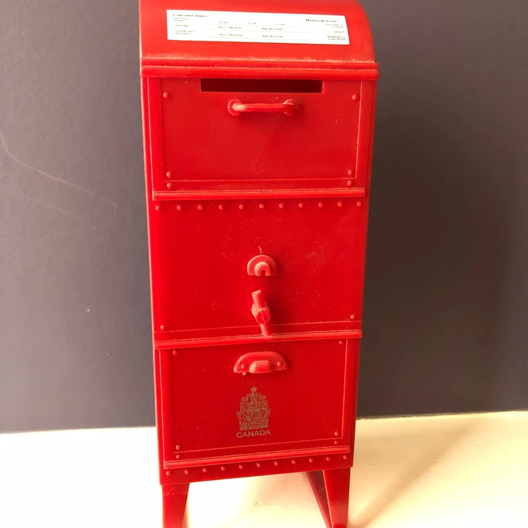 Canada Post Mailbox Piggy Bank photo 1