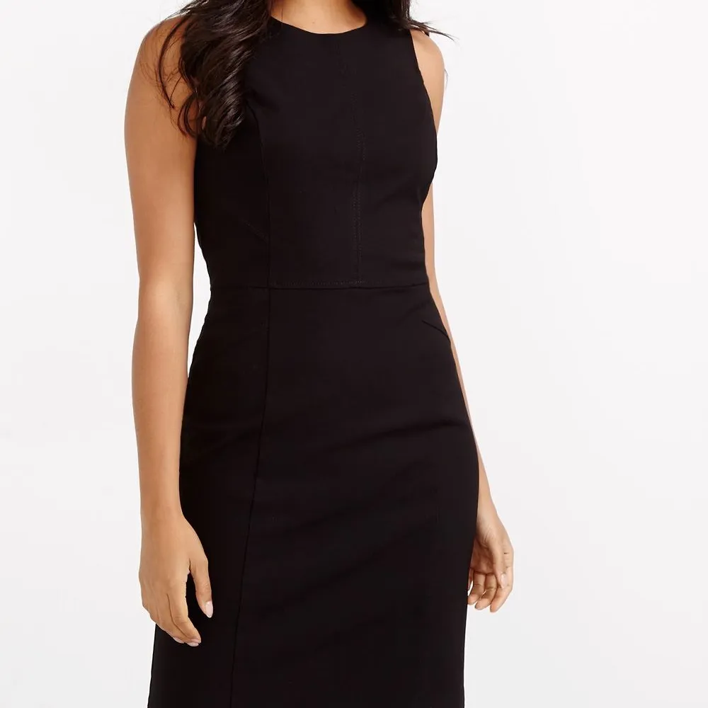 Sleeveless Black Dress (XL) photo 1