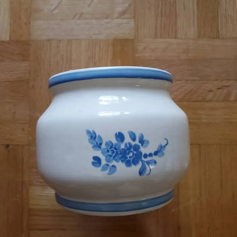 Blue-flowered Ceramic Planter Pot photo 3
