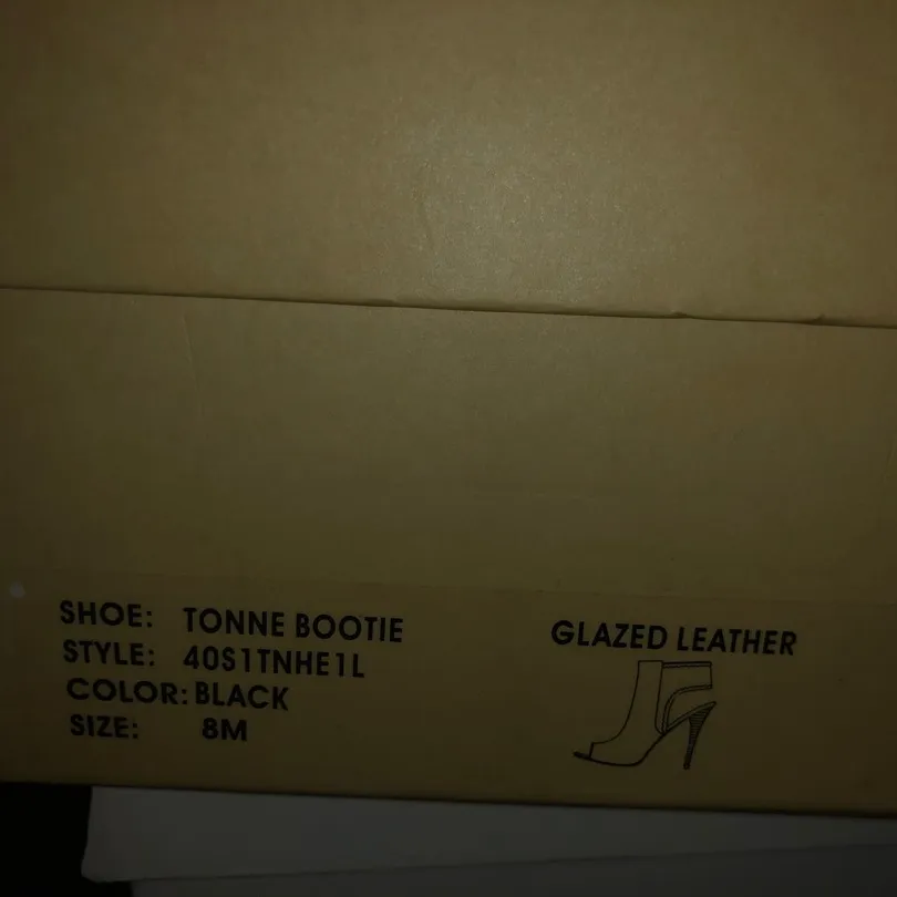 Michael Kors Shoes Size 8 photo 4
