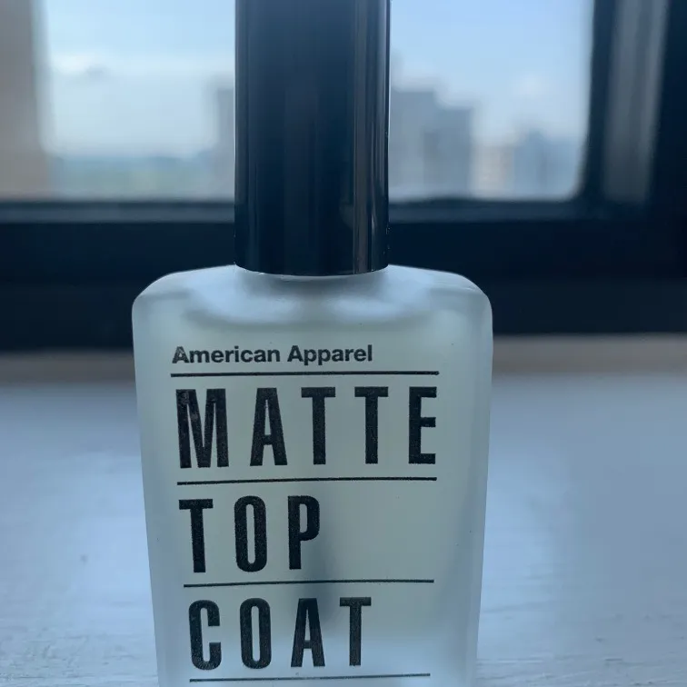 American Apparel Matte top coat photo 1