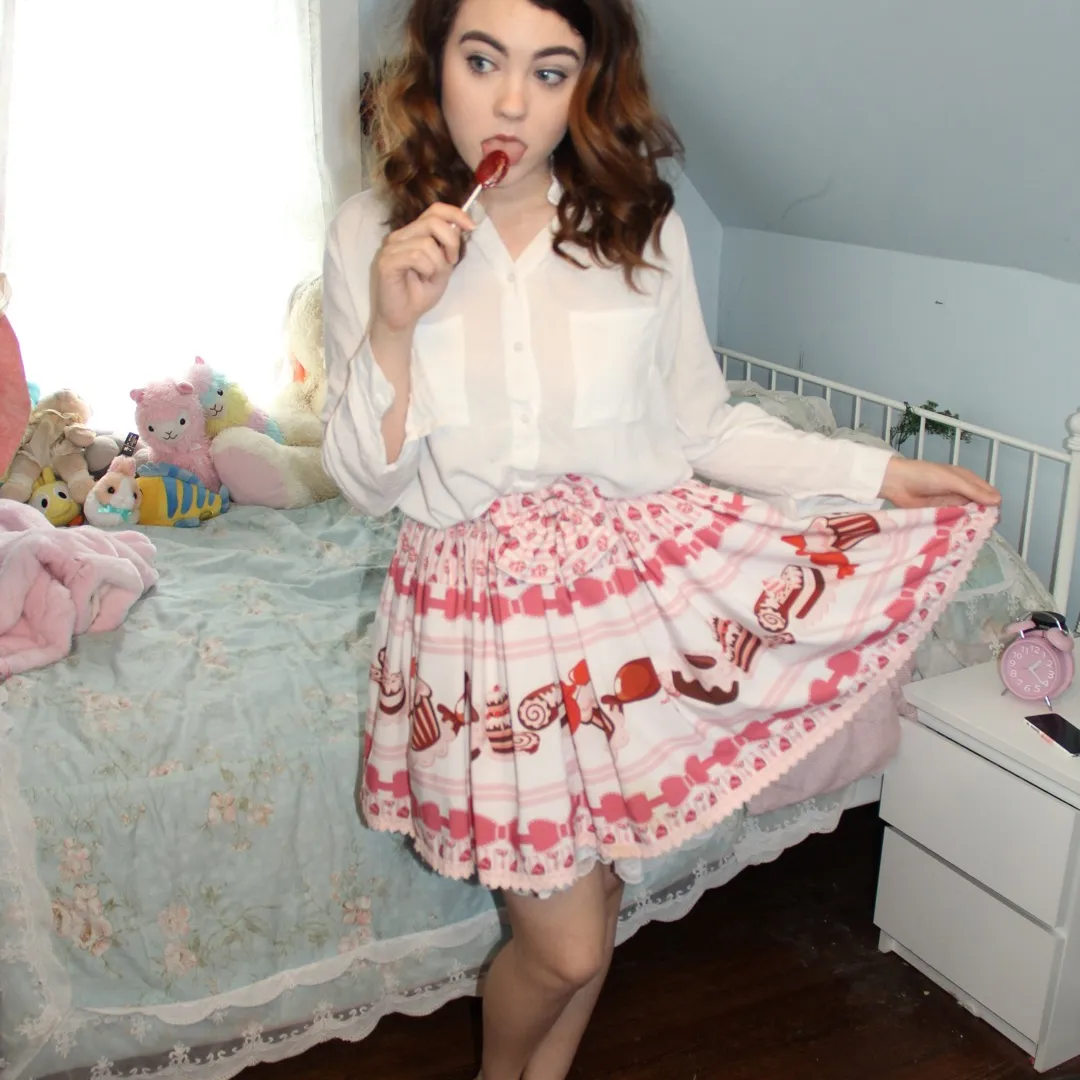 Candy and Cakes Skirt photo 1