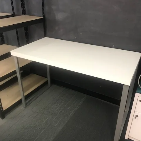 Little White Desk photo 1