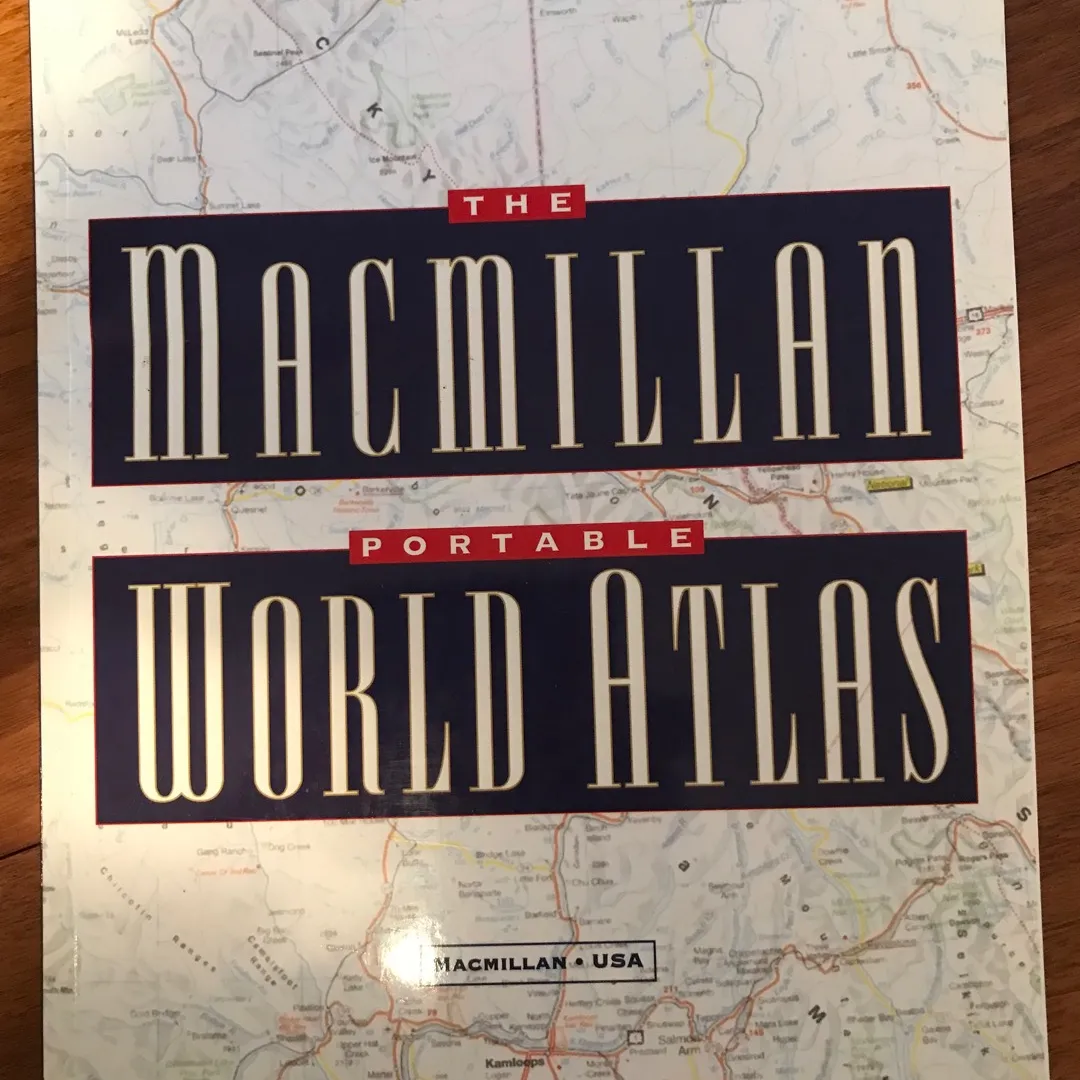 MacMillan Portable World Atlas photo 1