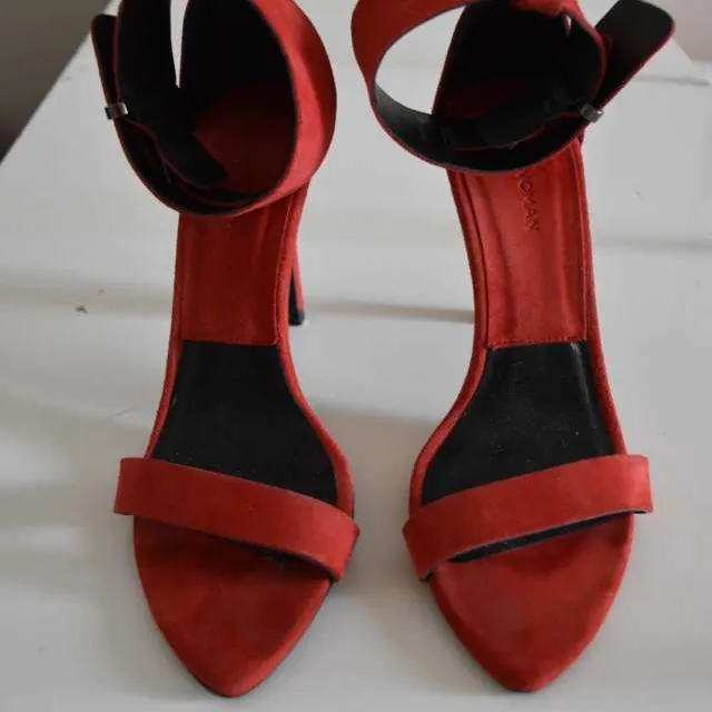 Beautiful Zara Red Heels size 8 (39) photo 1