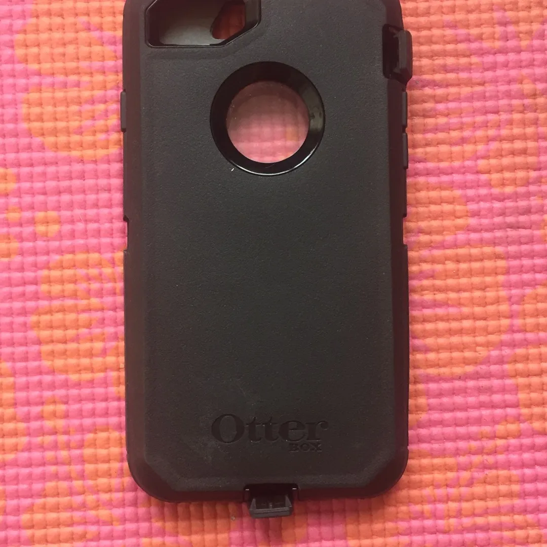 iPhone 6+ Otter Box photo 3