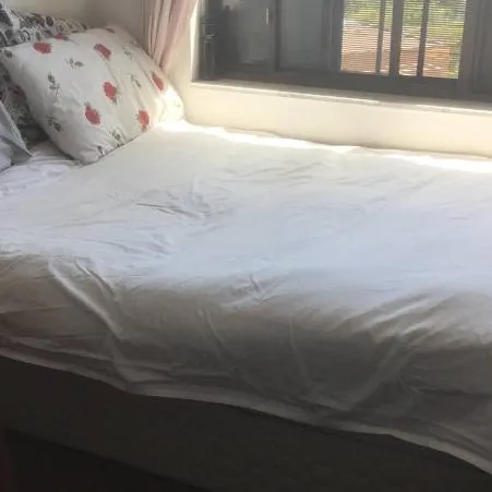 Spring bed and matress, queen size photo 1