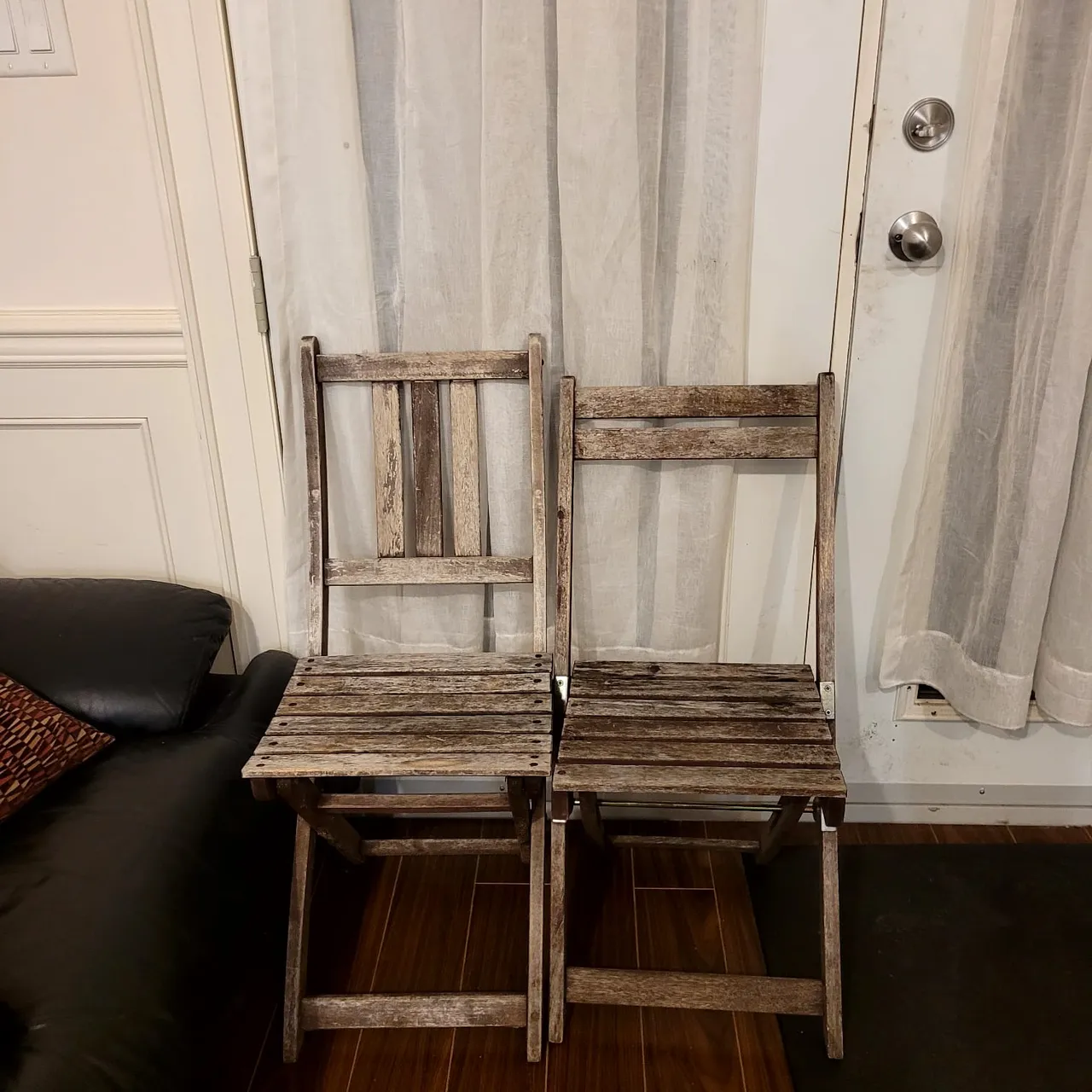 2 Wooden Folding Chairs photo 1