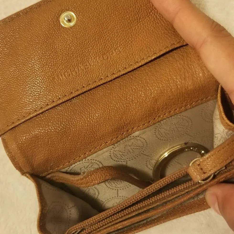 Michael Kors Wallet (Bought For 150) photo 4