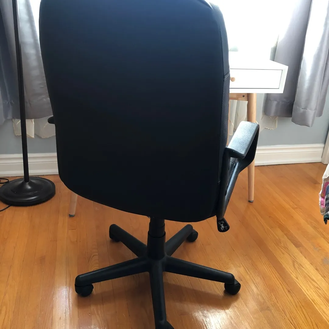 Black Leather Office Chair photo 3