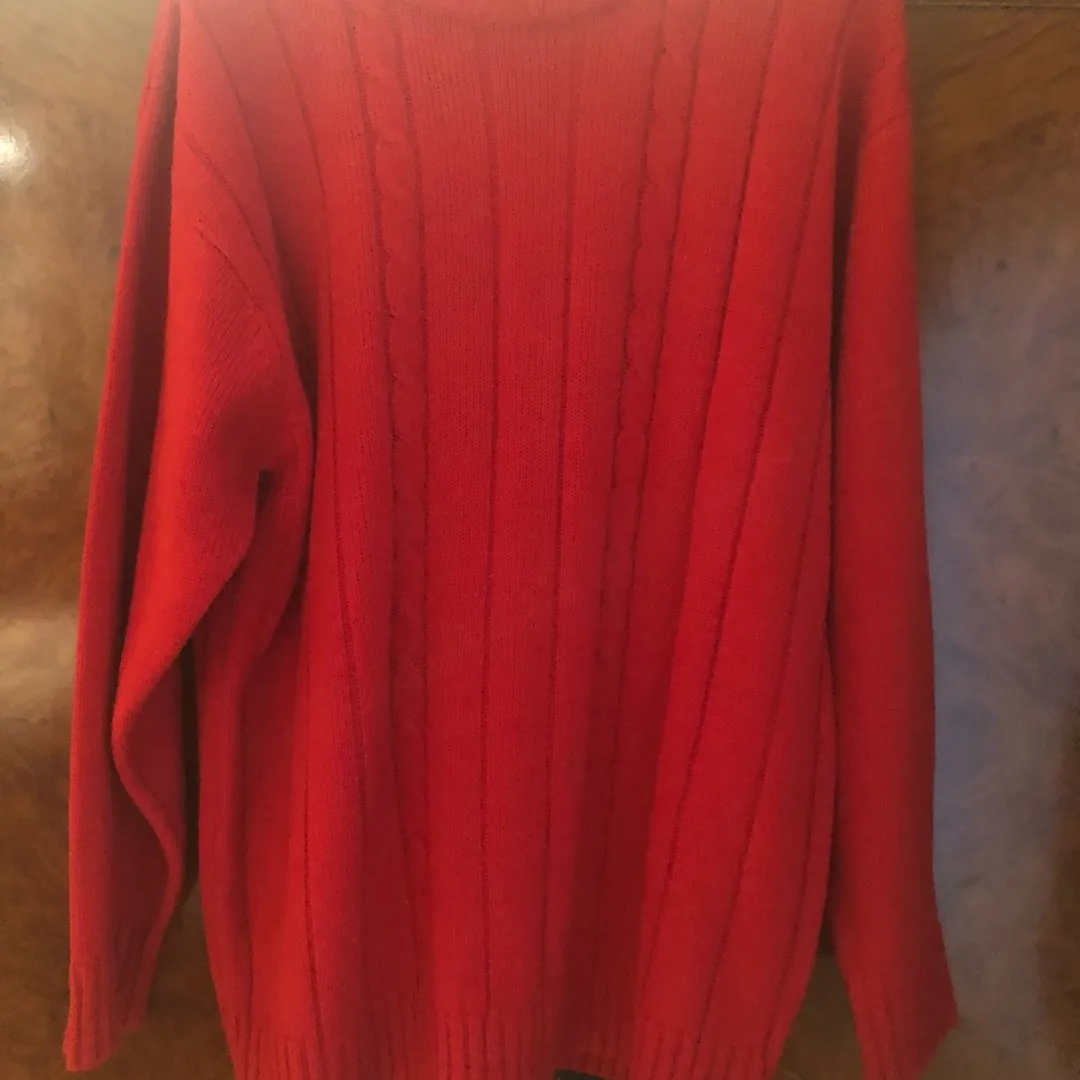 Red Vintage Sweater photo 1