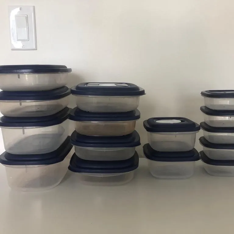 Tipper Wear Plastic Container Set photo 1