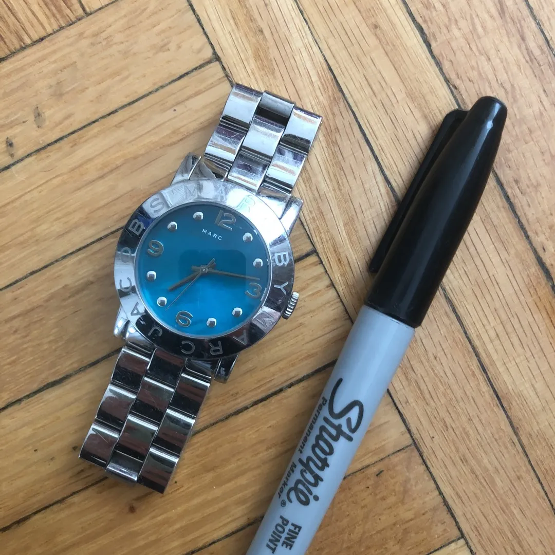 Marc Jacobs Watch - No Batteries But Still Works photo 3