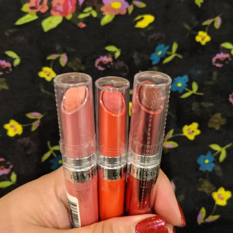 Revlon Lipsticks x 2 (New( photo 1