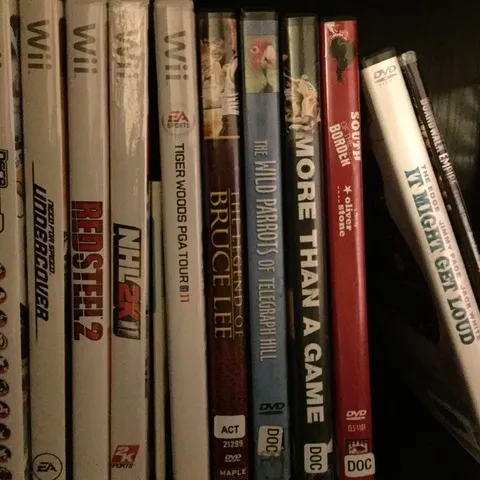 Wii Games And DVDs photo 1