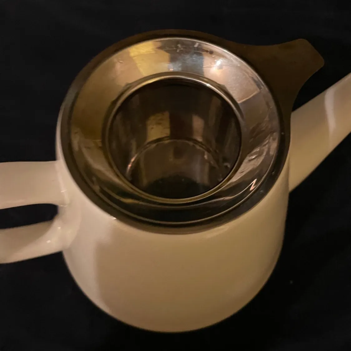 Teapot with infuser  photo 3