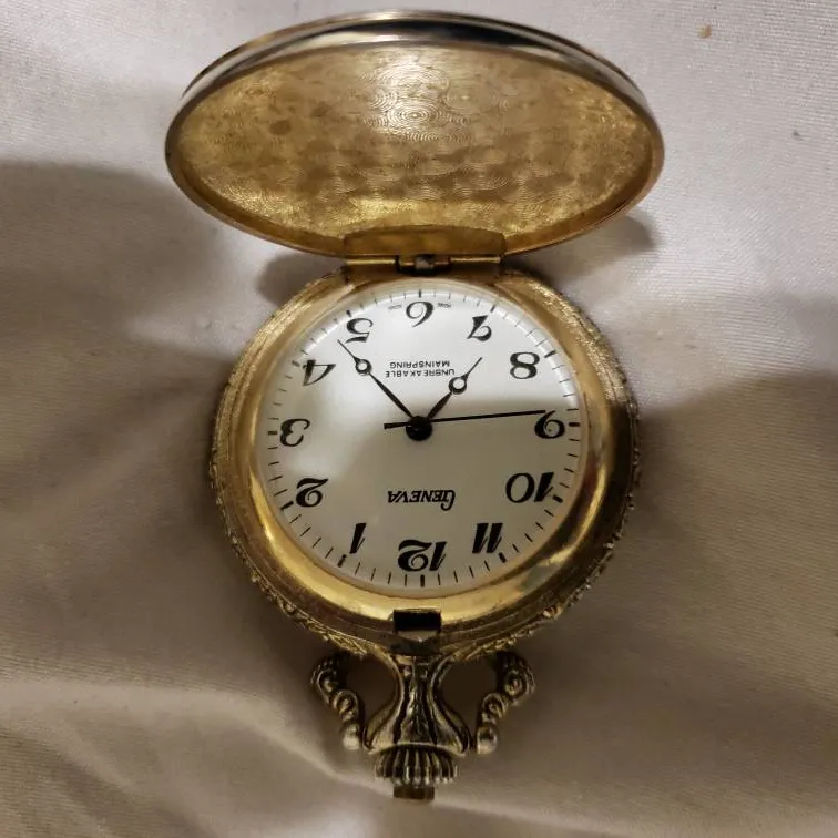 Pocket Watch With Chain photo 1