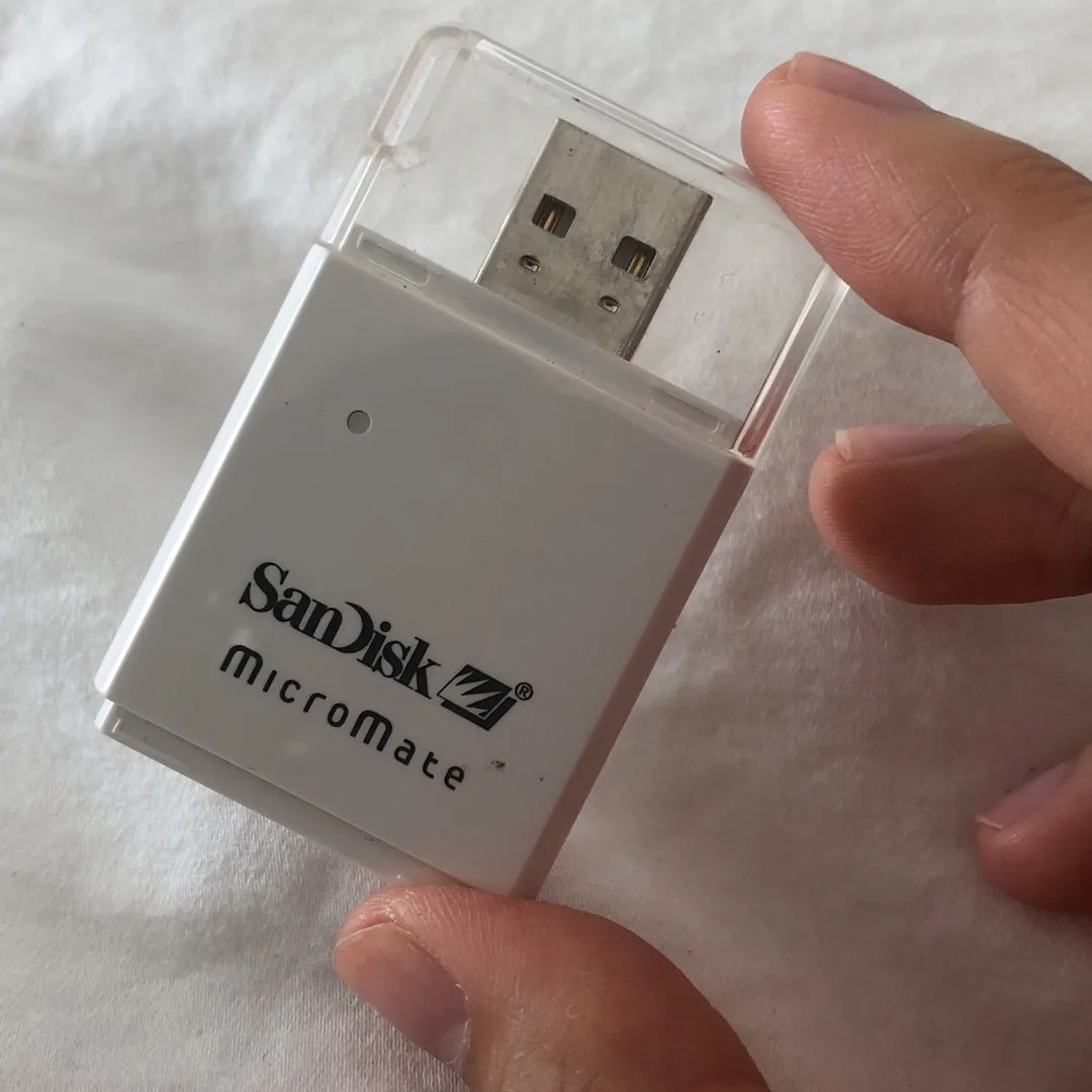 SD memory Card Reader photo 1