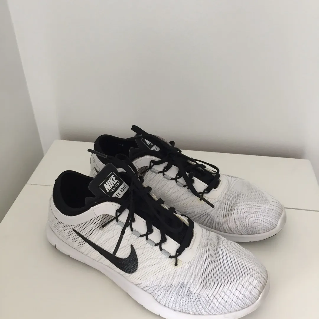 Nike Training Flex Adapt Sneakers Size 6.5 photo 3