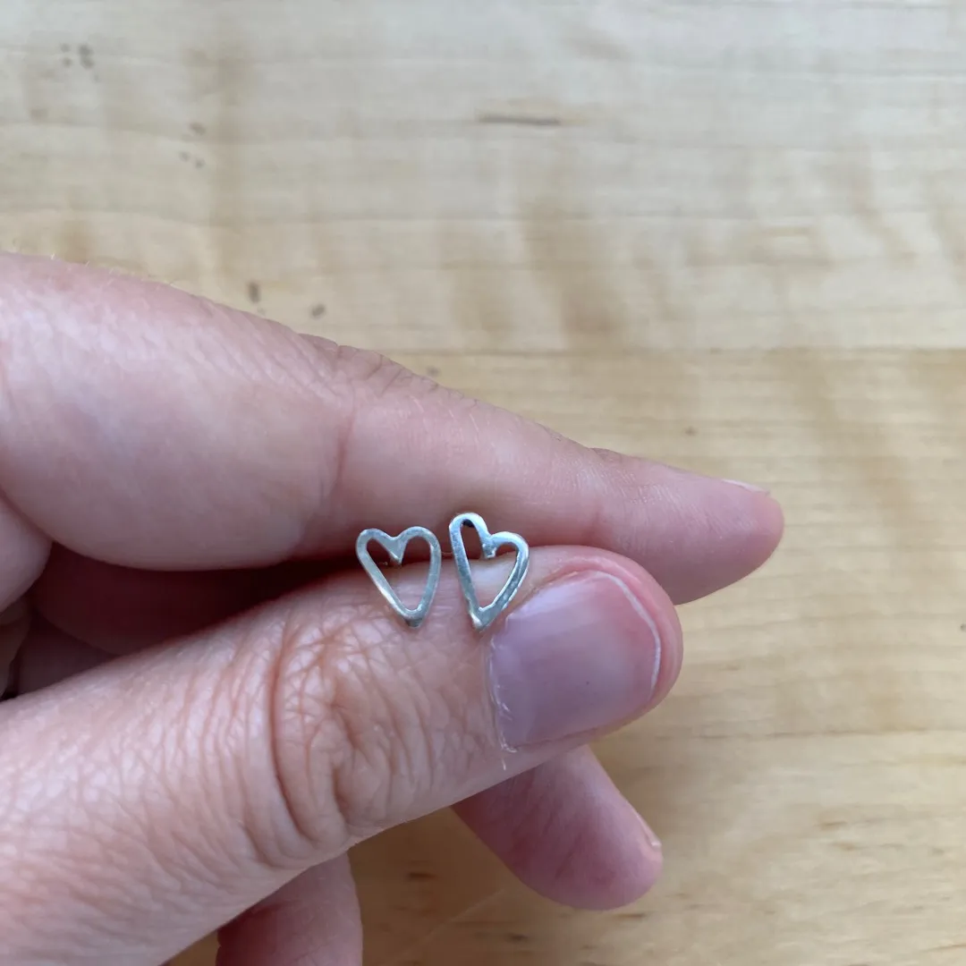 Heart Silver Stud Earrings photo 1