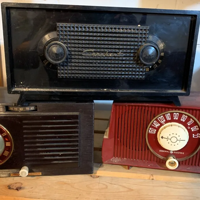 Old Radios photo 1