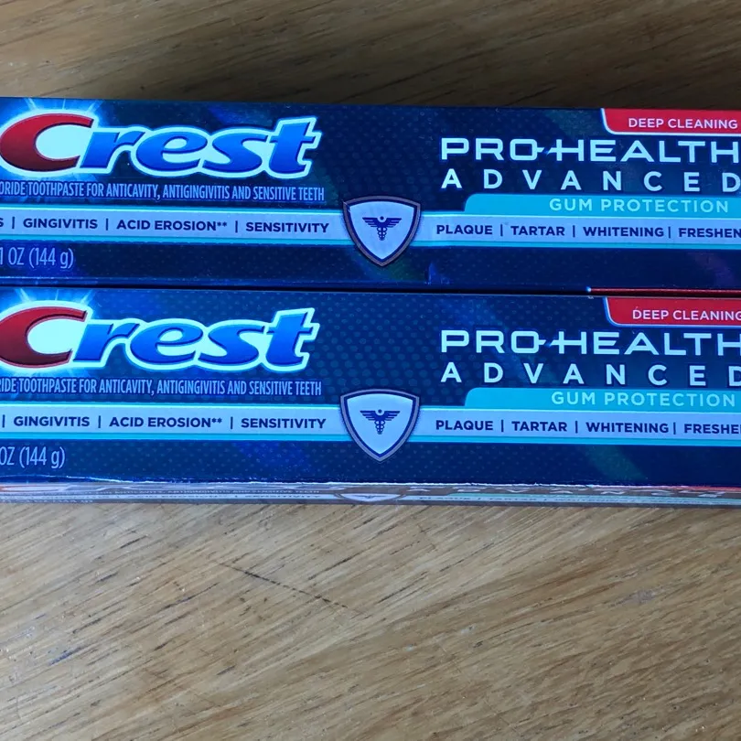 Crest Toothpaste (2x) photo 1