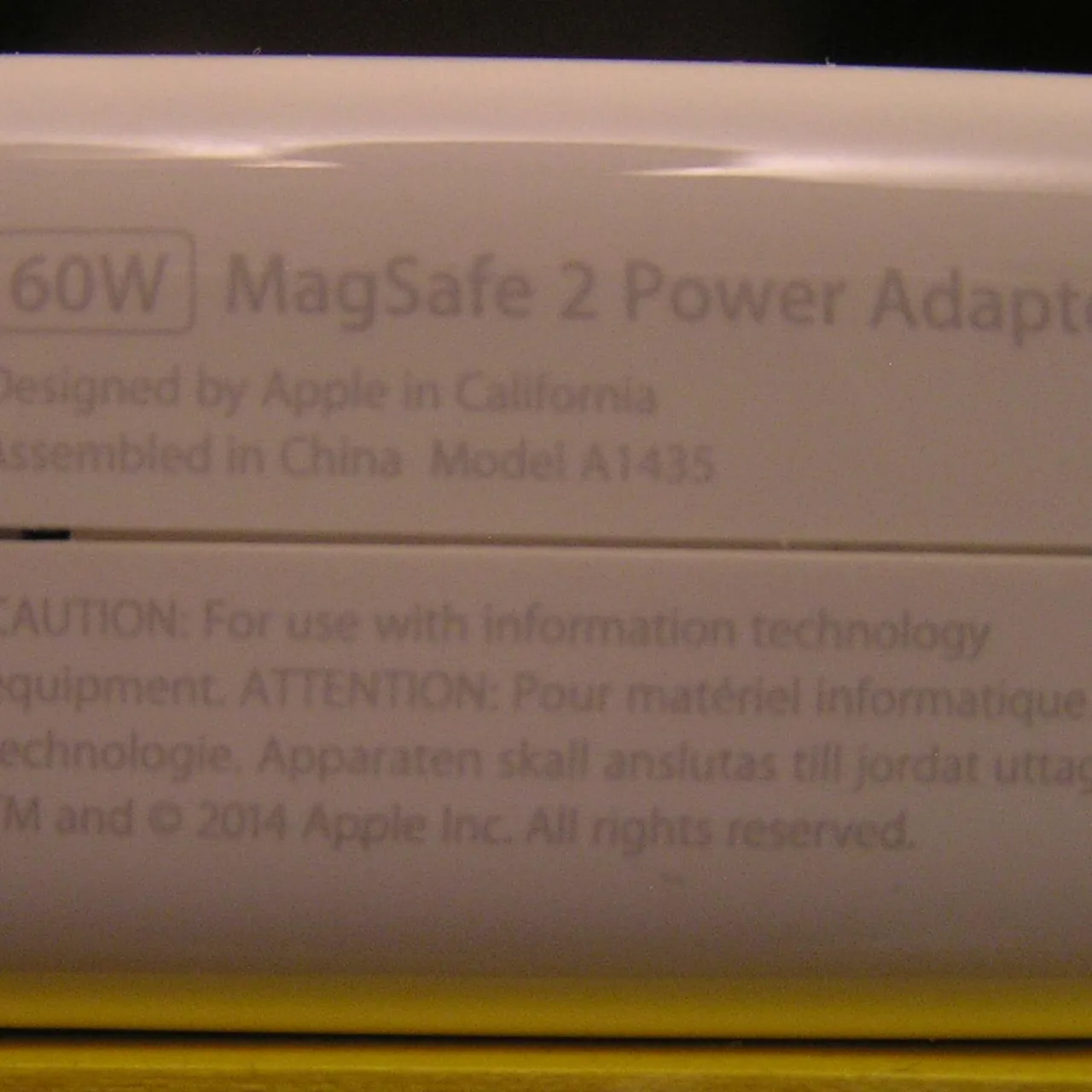 Apple MagSafe 2 Power Adapters photo 5