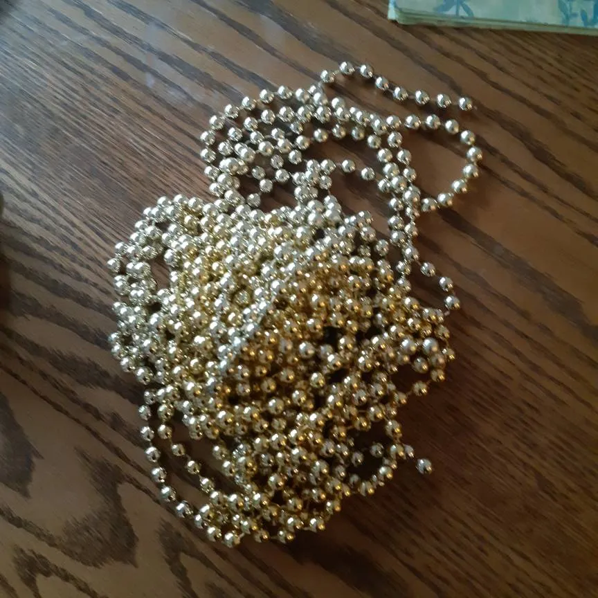 Silver and Gold Bead Garlands photo 1