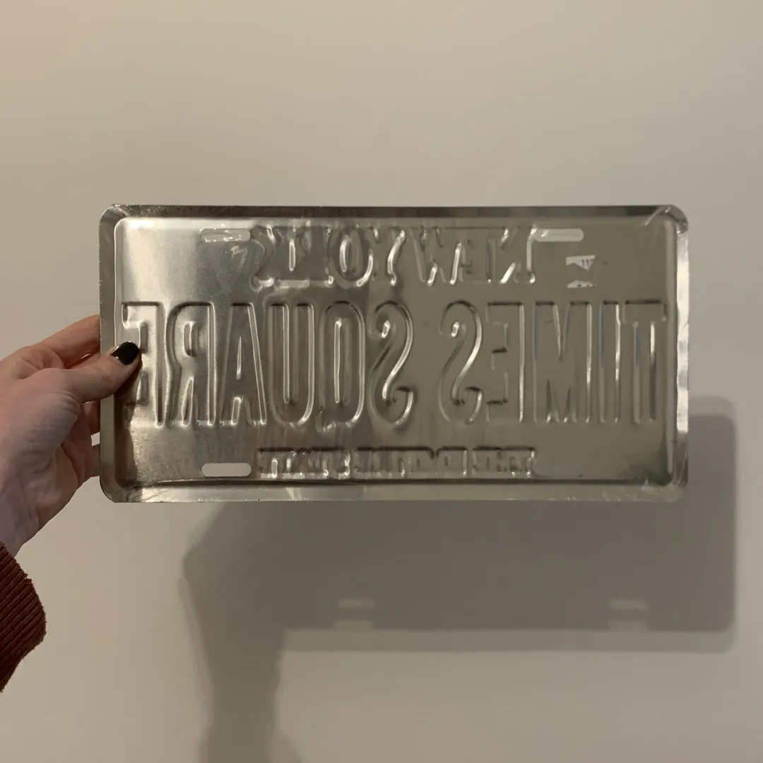 BNWT Times Square License plate photo 3