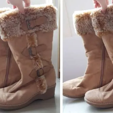 Winter boots photo 1