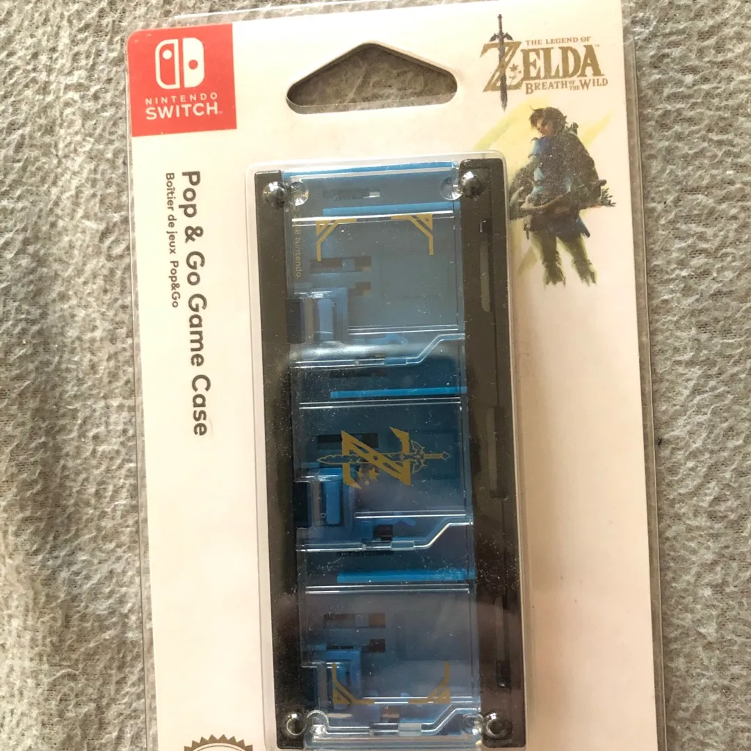 Nintendo Switch Game Holder photo 1