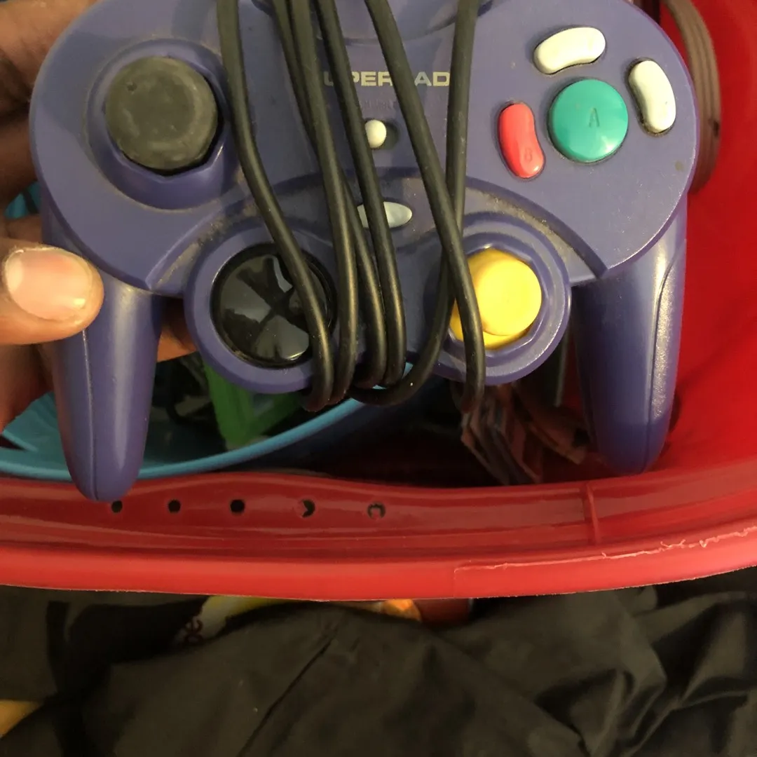 Game Cube Games And Controller photo 3
