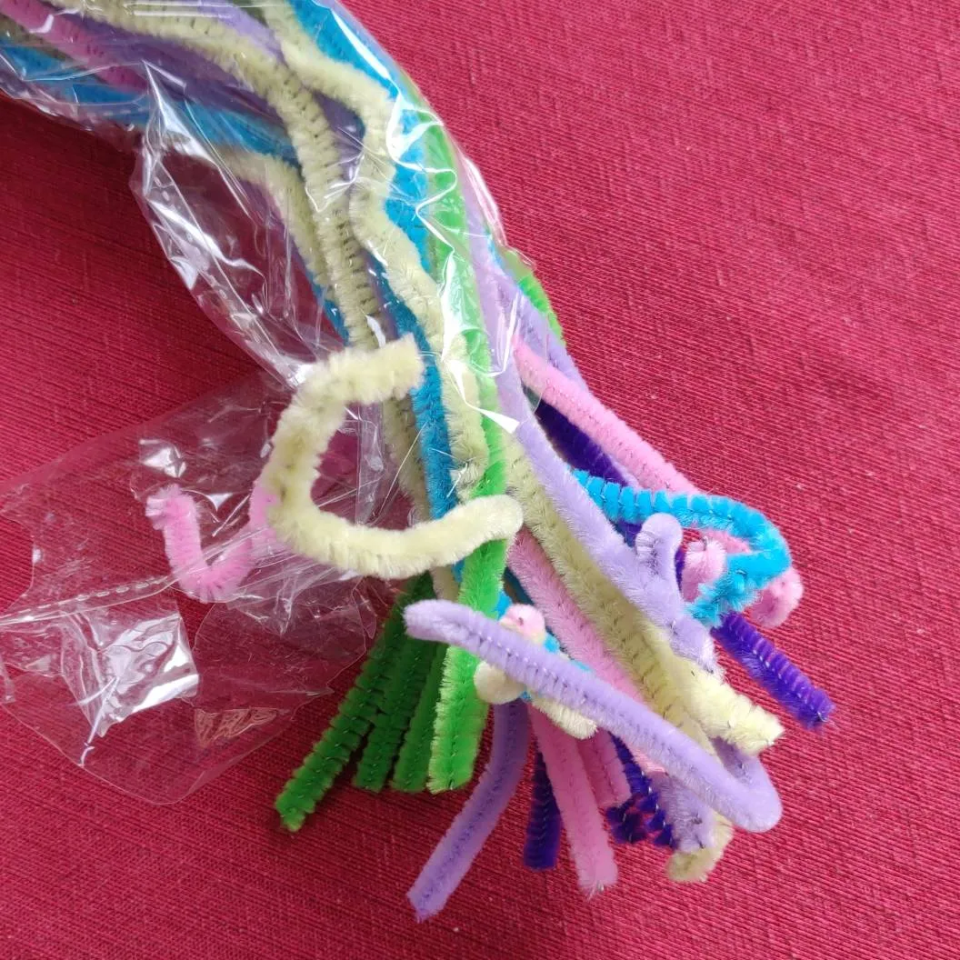 Crafting Wire / Pipe Cleaner photo 1