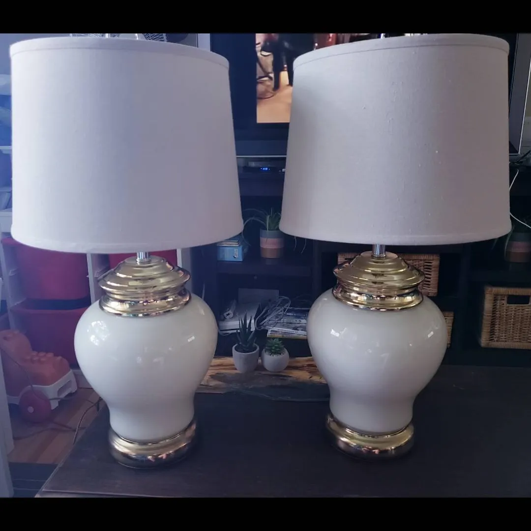 GONE 🚫Vintage Glass & Faux Brass Lamps - Set of 2 photo 5
