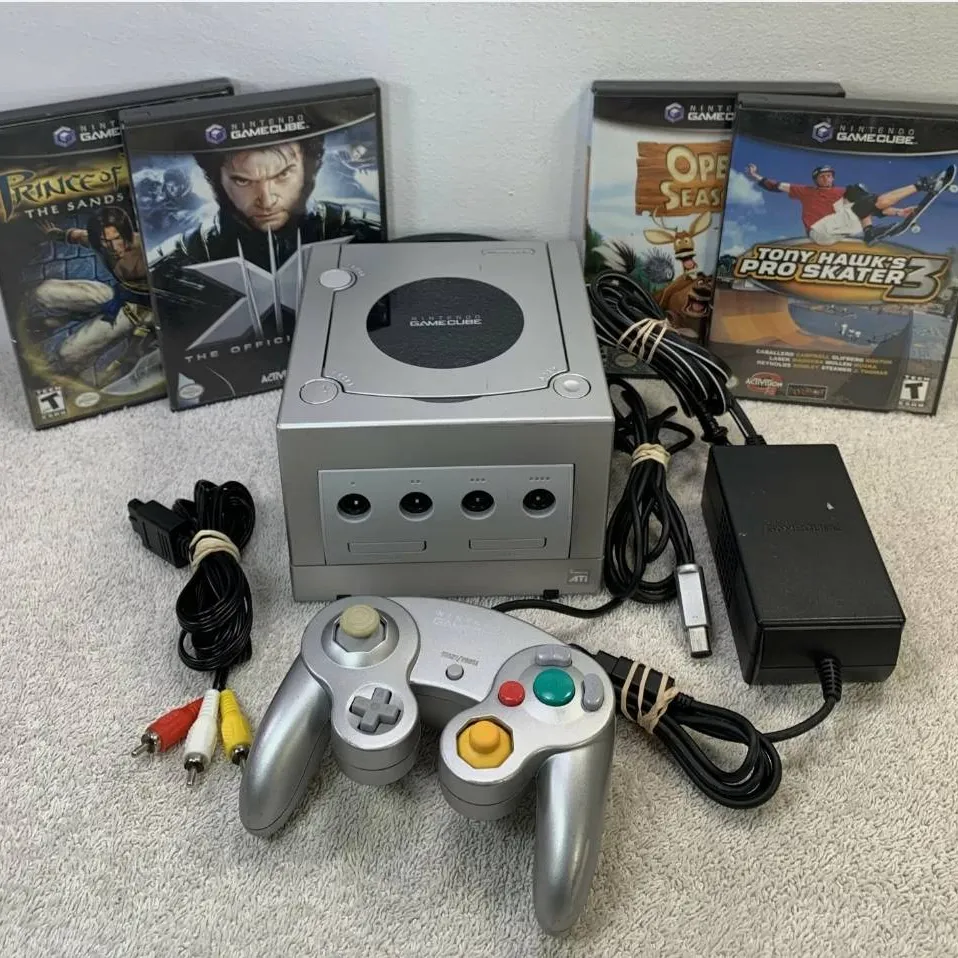 Wanted: A Gamecube console with games photo 1