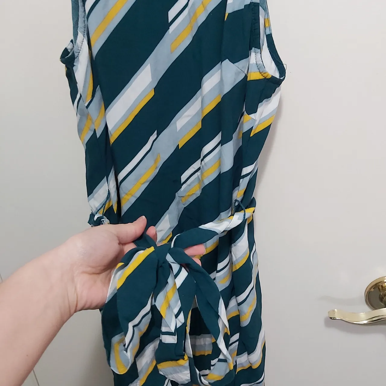 Striped dress with matching belt photo 4