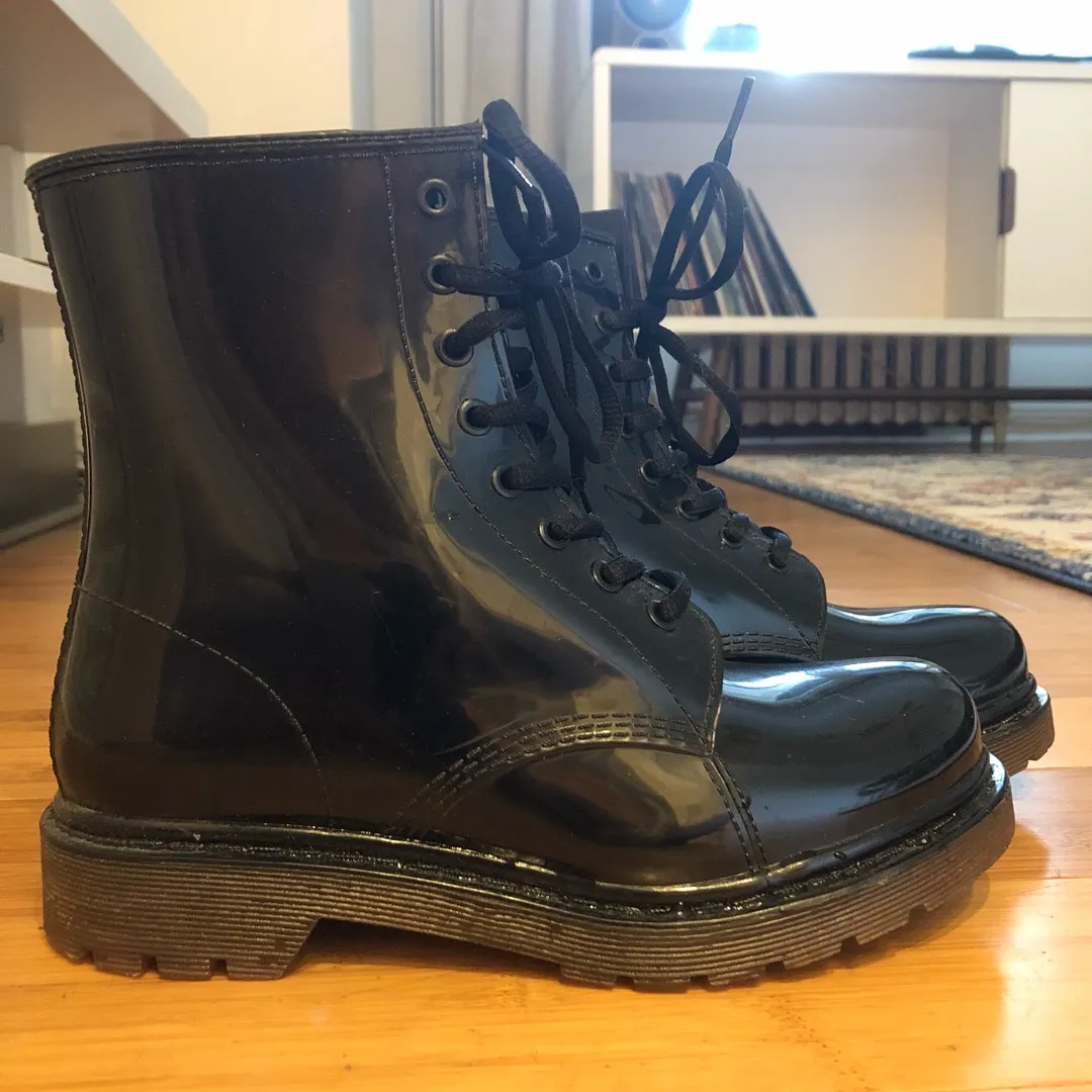 Women’s Combat Rain Boots photo 1