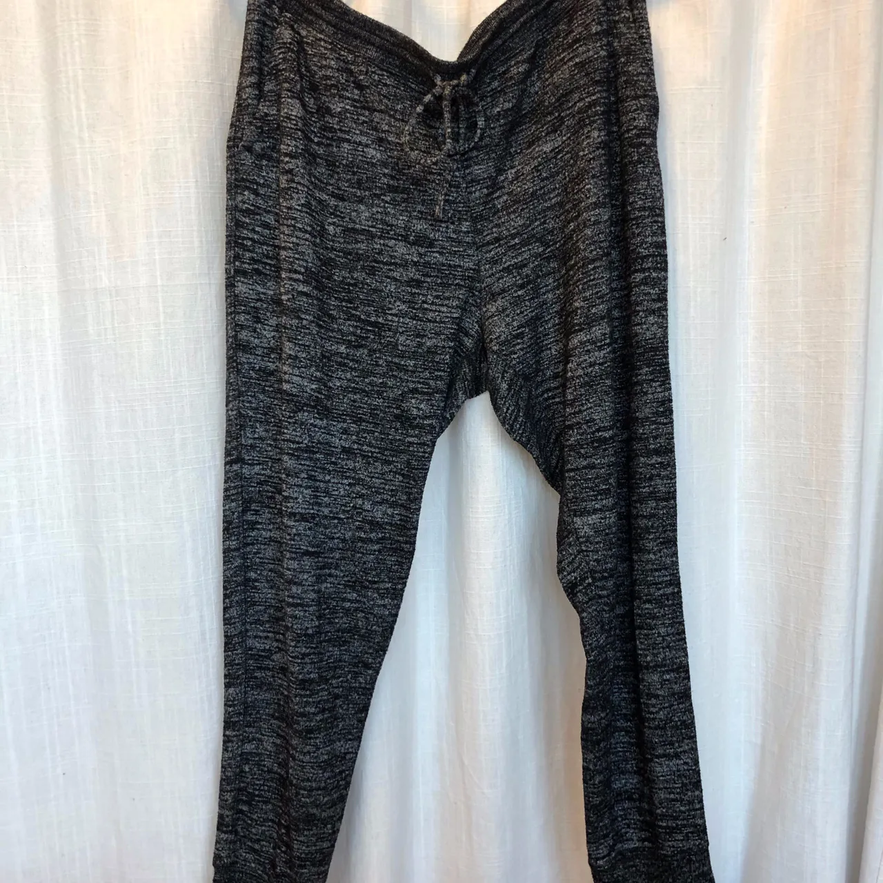 Grey GAP jogger-style sweatpants photo 1